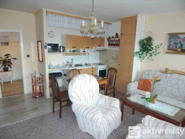 Prodej bytu 2+kk, Teplice - Prosetice, Na konečné, 47 m2