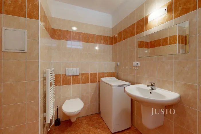 Pronájem bytu 2+kk, České Budějovice, Jar. Haška, 43 m2