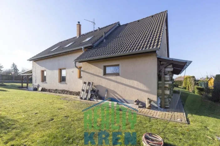 Prodej rodinného domu, Unhošť, V Topolech, 151 m2