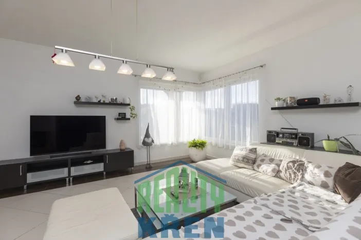 Prodej rodinného domu, Unhošť, V Topolech, 151 m2