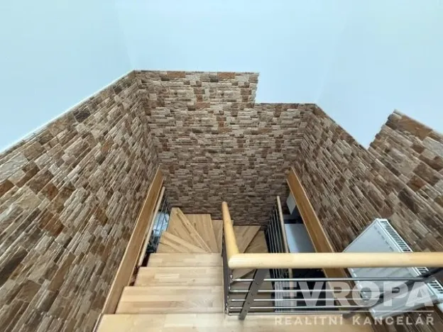 Prodej bytu 4+kk, Praha - Radotín, Na Krupičárně, 96 m2