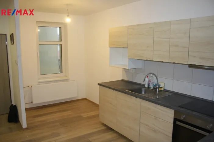 Pronájem bytu 2+1, Strakonice - Strakonice II, Komenského, 60 m2