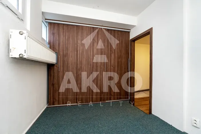 Pronájem kanceláře, Praha - Kamýk, Zdislavická, 64 m2