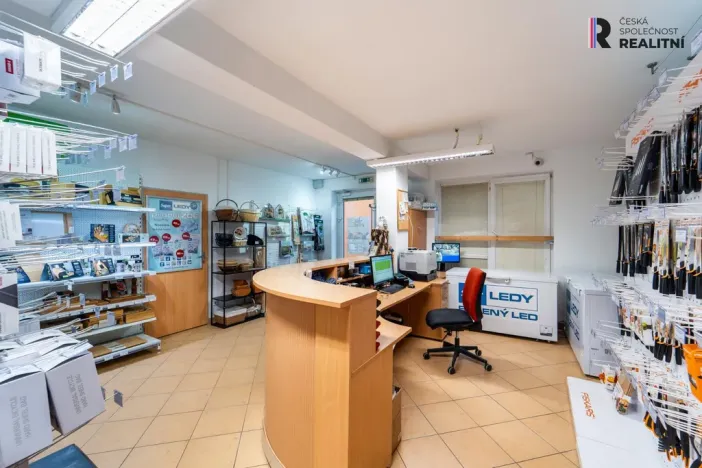 Prodej obchodního prostoru, Praha - Libuš, Dobronická, 149 m2