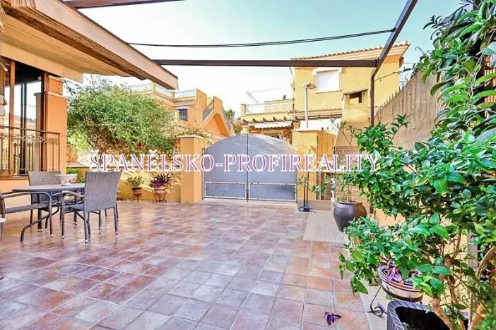 Prodej vily, Torrevieja, Španělsko, 57 m2