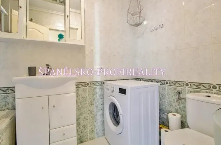 Prodej bytu 4+kk, Torrevieja, Španělsko, 61 m2