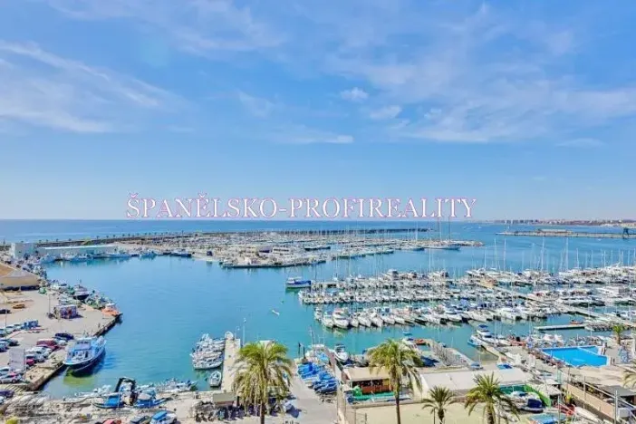 Prodej bytu 3+kk, Torrevieja, Španělsko, 75 m2