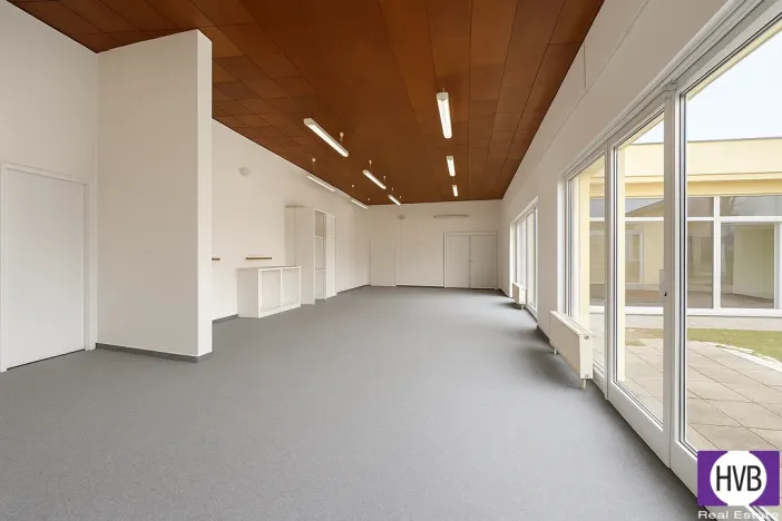 Pronájem obchodního prostoru, Říčany, Černokostelecká, 200 m2