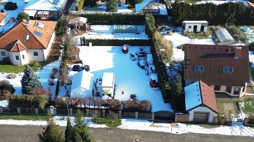 Prodej pozemku pro bydlení, Květnice, Mařinková, 703 m2