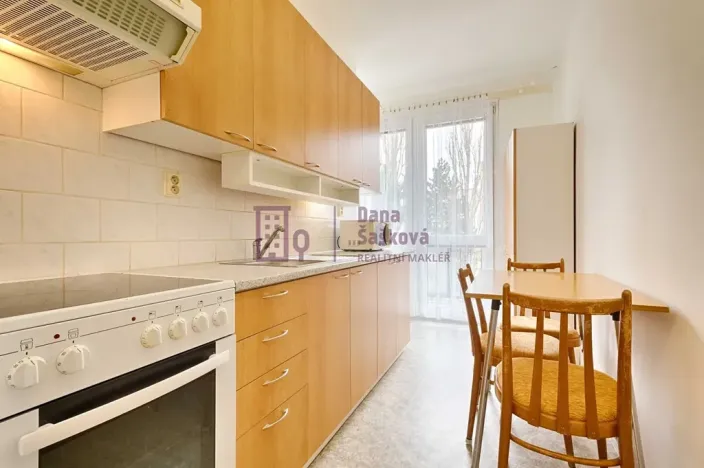 Pronájem bytu 2+1, Jindřichův Hradec, sídliště U Nádraží, 48 m2