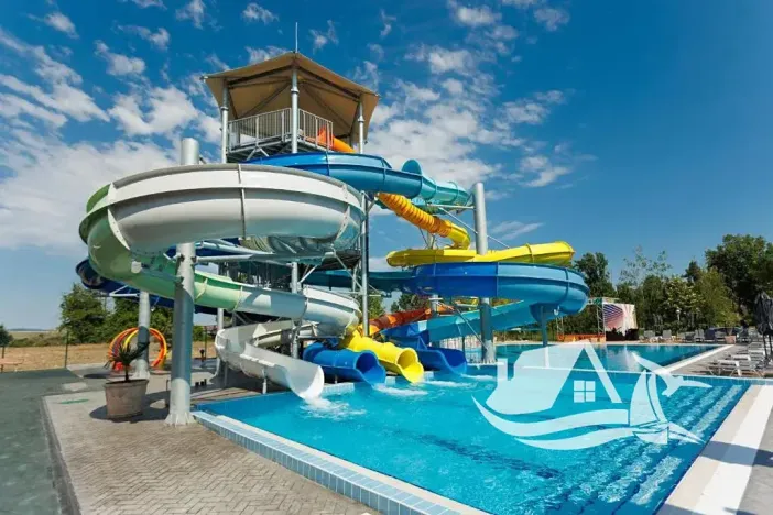 Prodej bytu 3+kk, Nesebar, Bulharsko, 59 m2