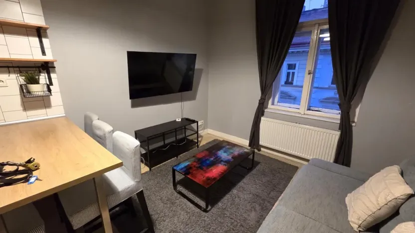 Pronájem bytu 2+kk, Praha - Žižkov, Bořivojova, 56 m2