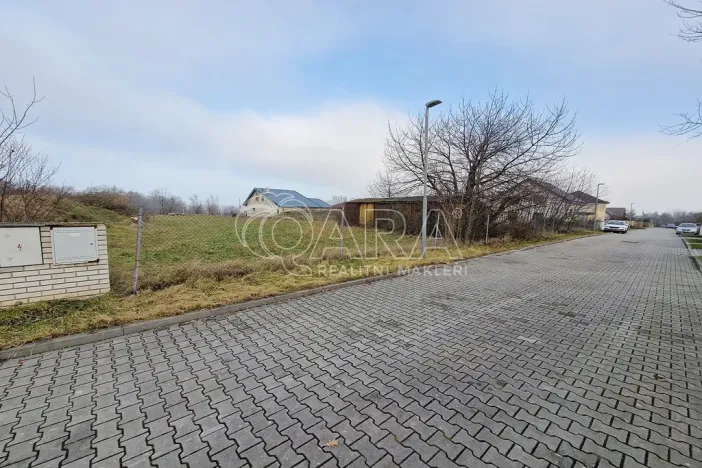 Prodej pozemku pro bydlení, Lázně Toušeň, Na panském, 800 m2