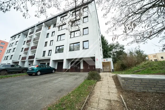 Prodej bytu 6+kk a větší, Praha - Košíře, Česká, 120 m2