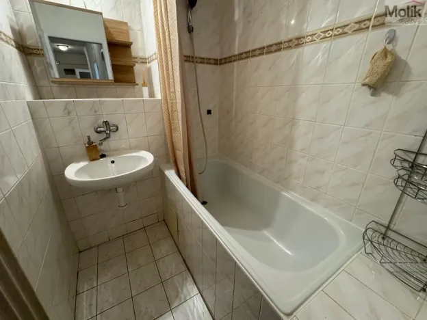 Prodej bytu 2+1, Most, tř. Budovatelů, 54 m2