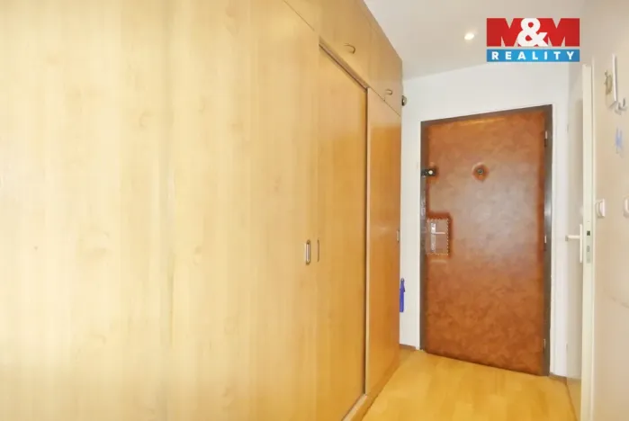 Prodej bytu 2+kk, Praha - Černý Most, Kpt. Stránského, 45 m2