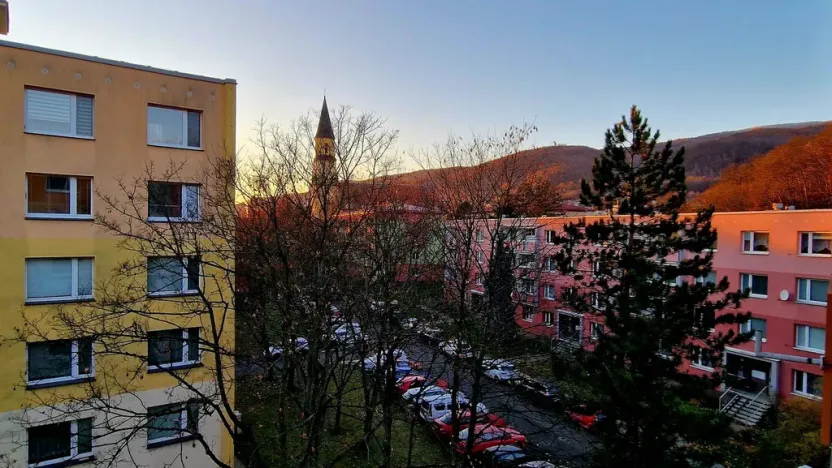 Prodej bytu 1+1, Chlumec, Tuchomyšlská, 38 m2