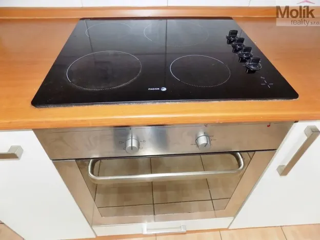 Pronájem bytu 1+1, Most, Žatecká, 35 m2