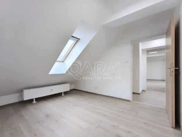 Pronájem bytu 2+1, Praha - Michle, Hanusova, 69 m2