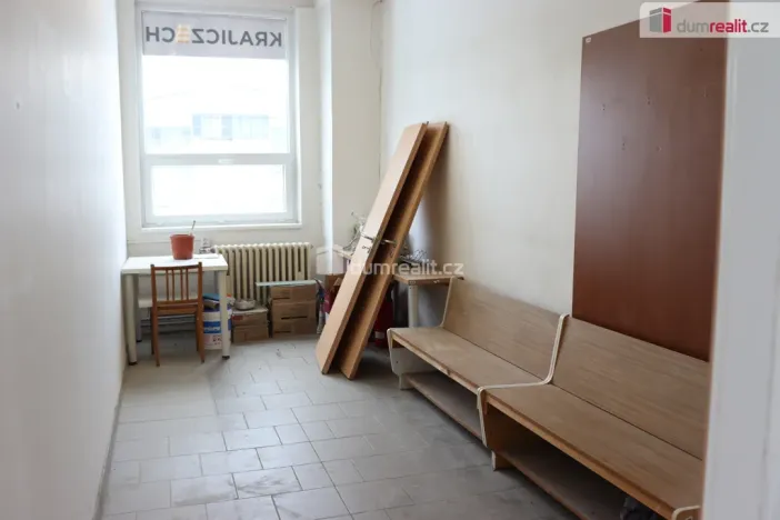 Pronájem skladu, Olomouc - Chválkovice, Libušina, 3276 m2