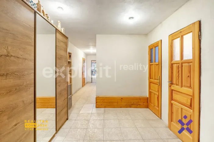 Prodej rodinného domu, Plumlov - Soběsuky, 250 m2