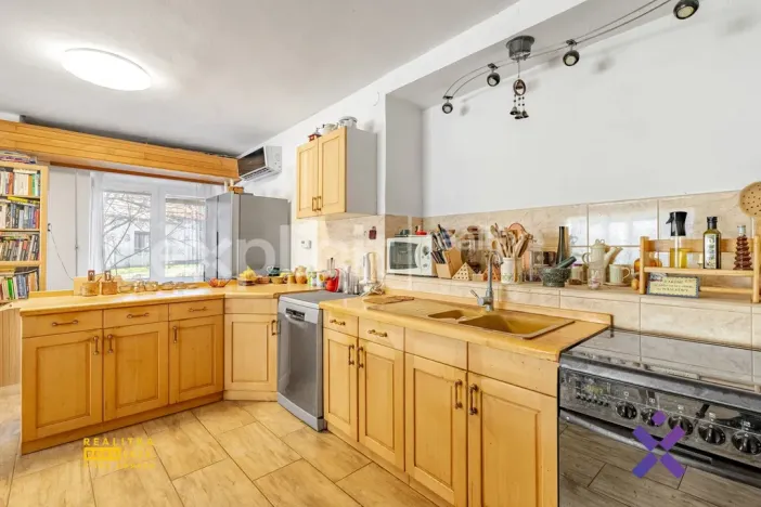 Prodej rodinného domu, Plumlov - Soběsuky, 250 m2