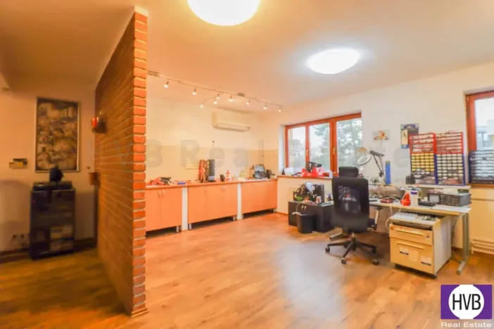 Pronájem kanceláře, Ostrava, U Dvoru, 110 m2