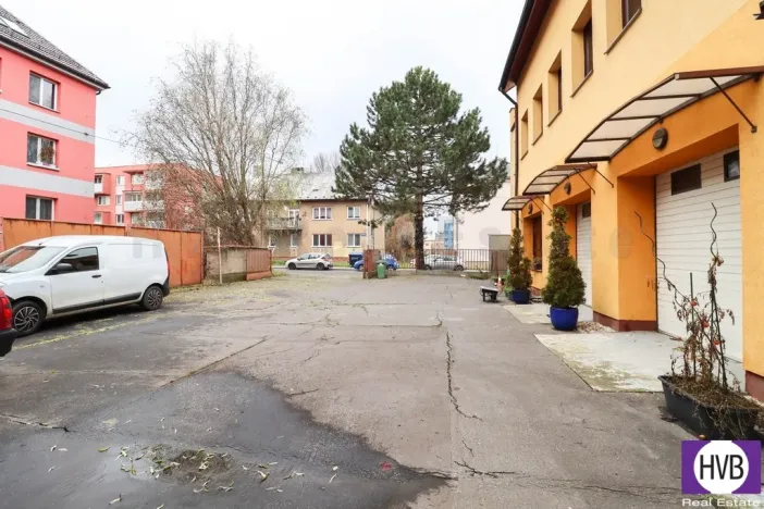 Pronájem kanceláře, Ostrava, U Dvoru, 188 m2