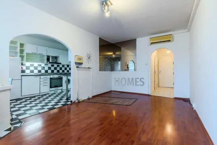 Prodej bytu 3+1, Praha - Prosek, Lovosická, 67 m2