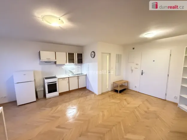 Pronájem bytu 2+kk, Praha - Smíchov, Na Skalce, 43 m2