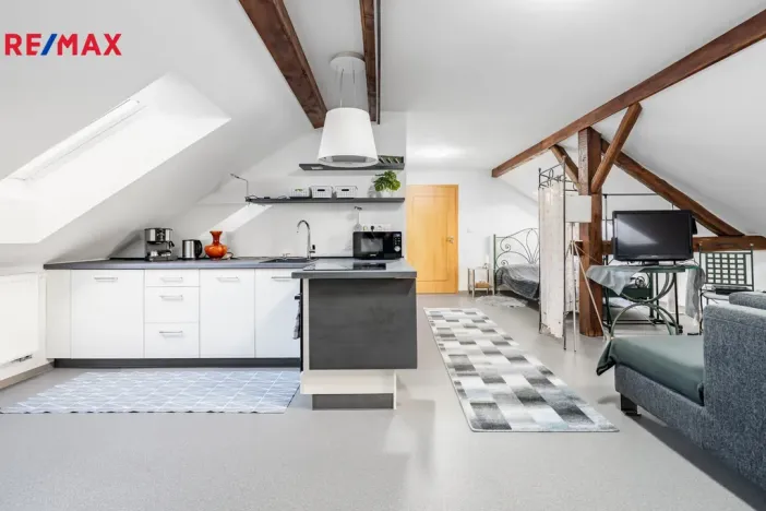 Prodej rodinného domu, Horšovský Týn - Semošice, 308 m2