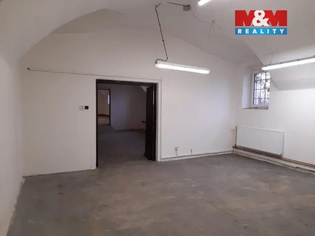 Pronájem zemědělského objektu, Lešná, 220 m2