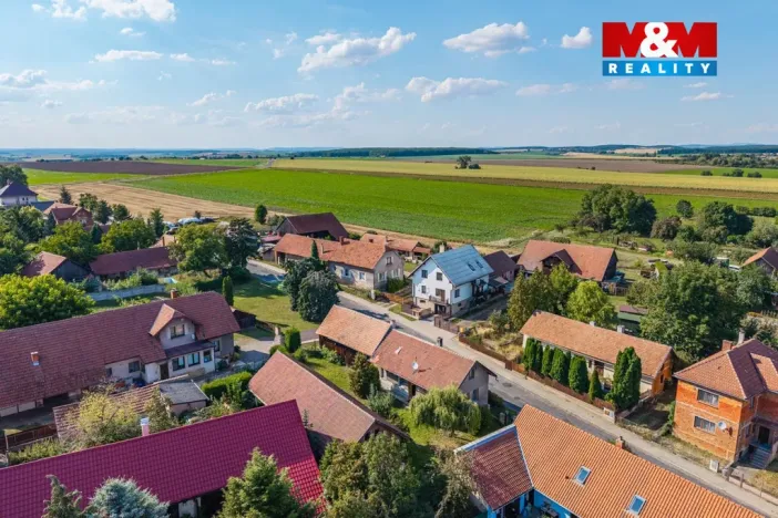 Prodej zemědělské usedlosti, Chroustov, 140 m2