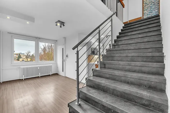 Pronájem bytu 5+kk, Hradec Králové, Baarova, 115 m2