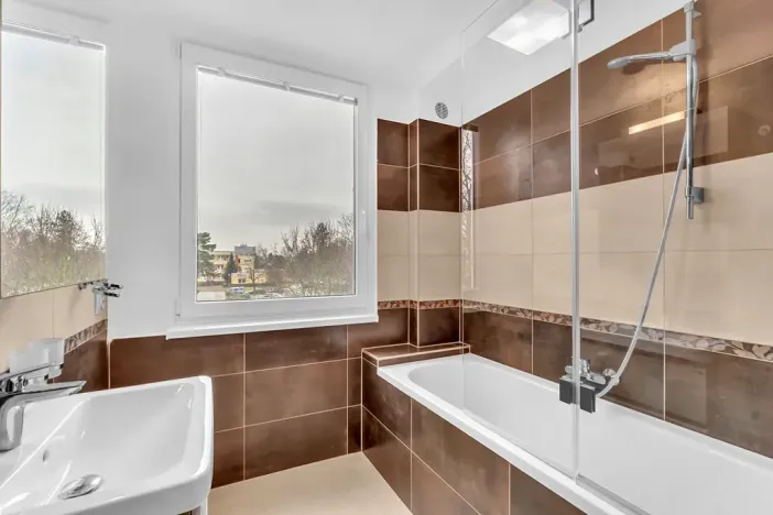 Pronájem bytu 5+kk, Hradec Králové, Baarova, 115 m2