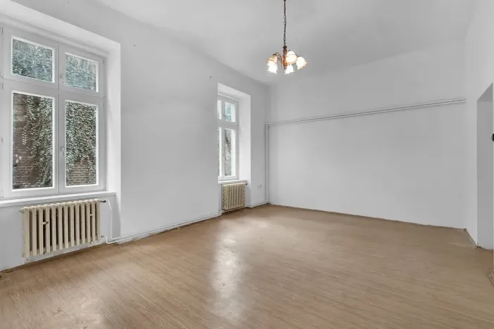 Prodej bytu 2+1, Hradec Králové, Komenského, 98 m2