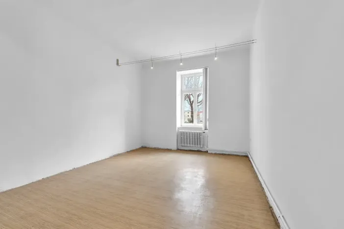 Prodej bytu 2+1, Hradec Králové, Komenského, 98 m2