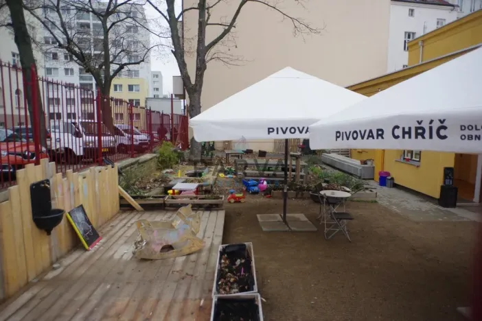 Pronájem bytu 3+kk, Praha - Žižkov, Ostromečská, 70 m2