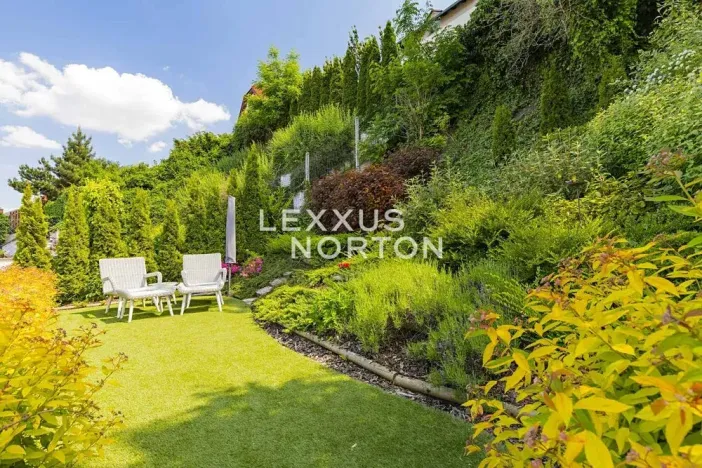 Pronájem rodinného domu, Praha - Střešovice, Nad hradním vodojemem, 217 m2