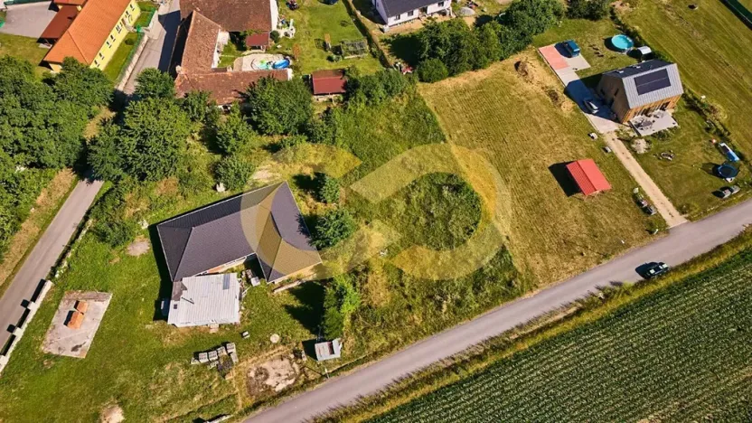 Prodej rodinného domu, Chvalovice, 180 m2