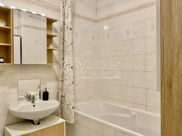 Pronájem bytu 2+kk, Praha - Letňany, Terezínská, 51 m2