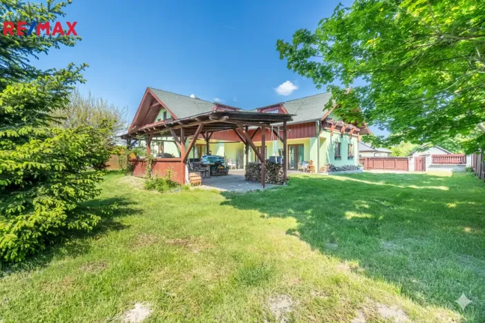 Prodej rodinného domu, Ondřejov - Třemblat, Výstavní, 286 m2