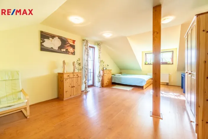 Prodej rodinného domu, Ondřejov - Třemblat, Výstavní, 286 m2