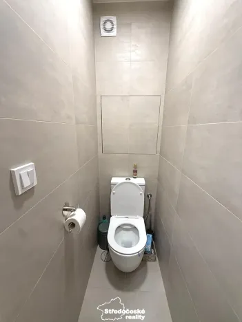 Pronájem bytu 3+1, Praha - Lhotka, Novodvorská, 75 m2