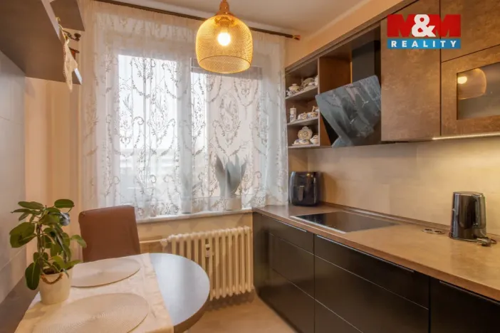 Prodej bytu 3+1, Brno - Starý Lískovec, Krymská, 73 m2