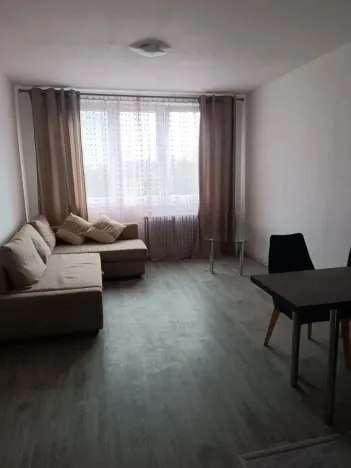 Pronájem bytu 1+kk, Praha - Modřany, Levského, 35 m2