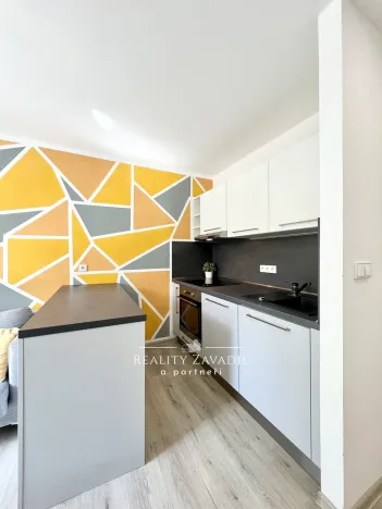 Pronájem bytu 2+kk, Pardubice, Kunětická, 41 m2