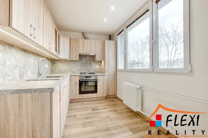 Pronájem bytu 2+1, Ostrava, Holasova, 55 m2