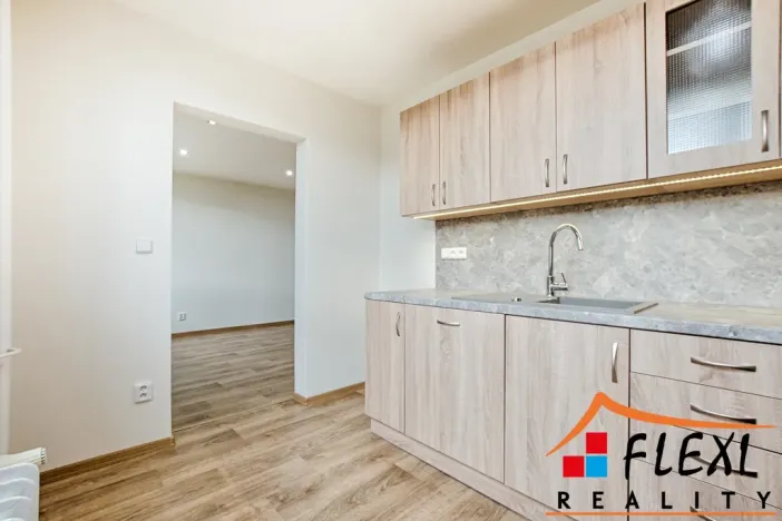 Pronájem bytu 2+1, Ostrava, Holasova, 55 m2