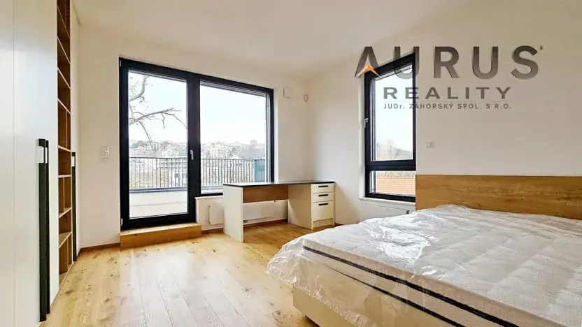 Pronájem bytu 4+kk, Praha - Nusle, Bělehradská, 116 m2